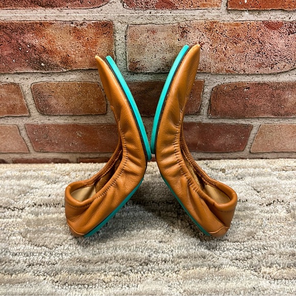 Tieks flats women Sz 7 - Picture 6 of 10